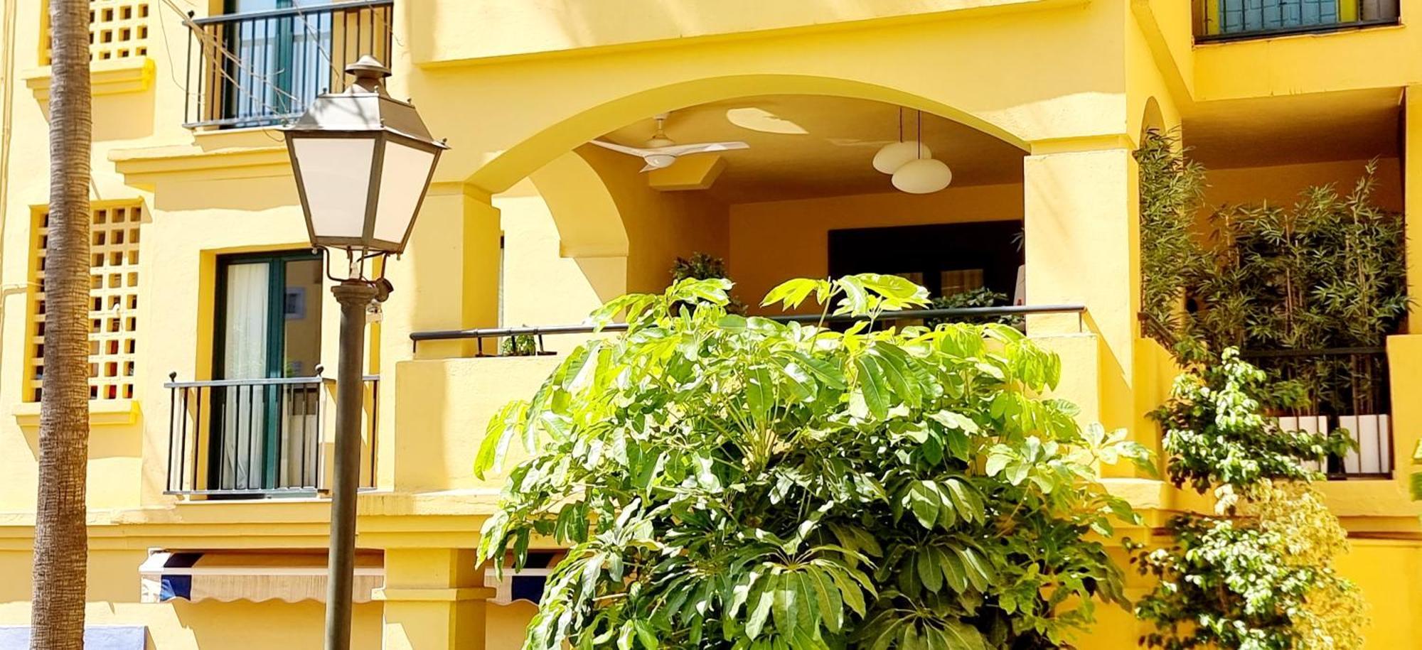 Luxury Blue Coast Seaside Retreat Marbella Apartment Exterior photo